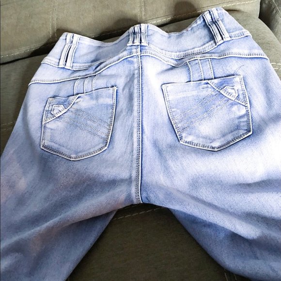 Stretch Blue Jeans - Picture 7 of 7